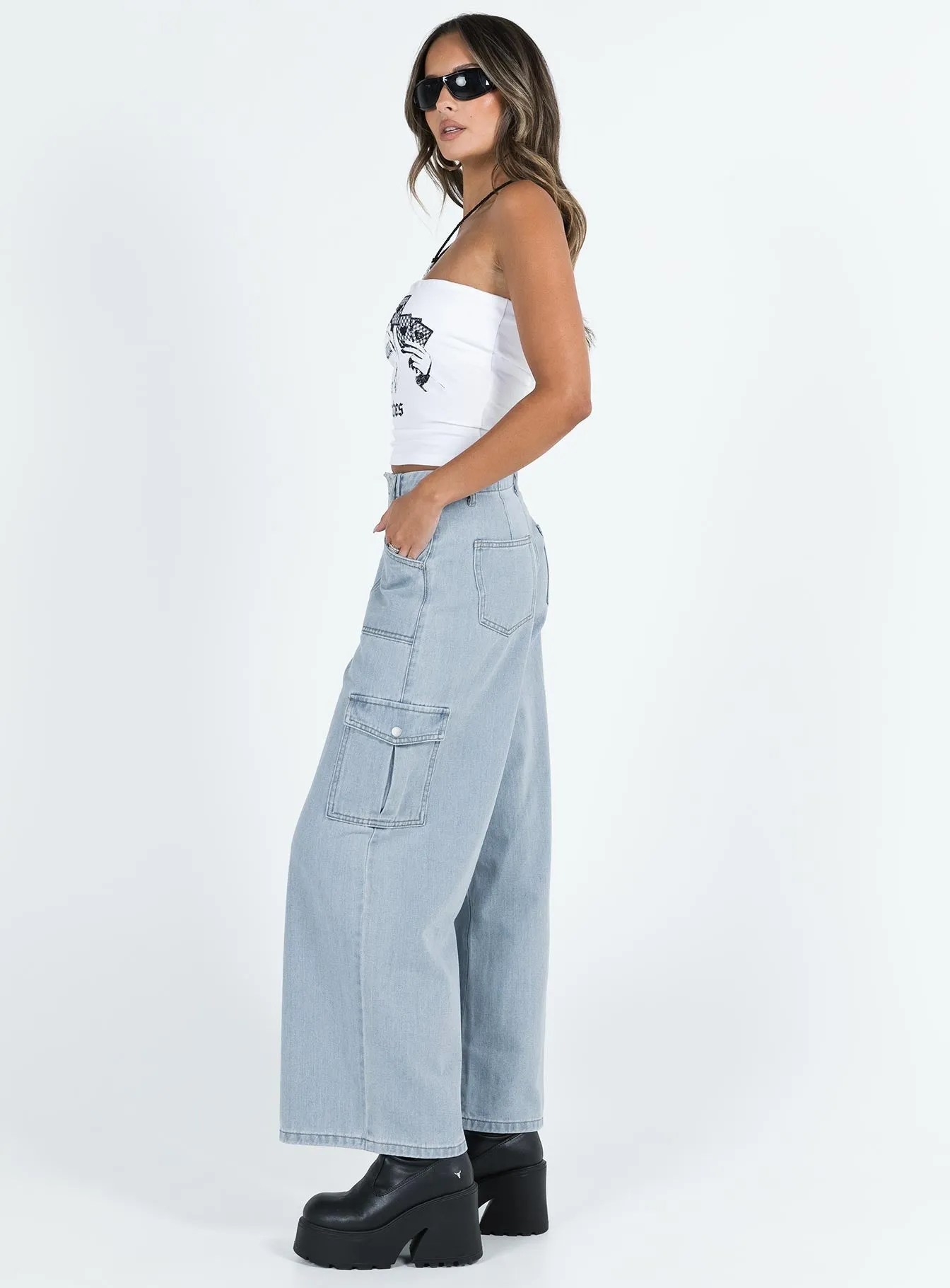 Adrianne Wide Leg Cargo Jeans Light Wash Denim