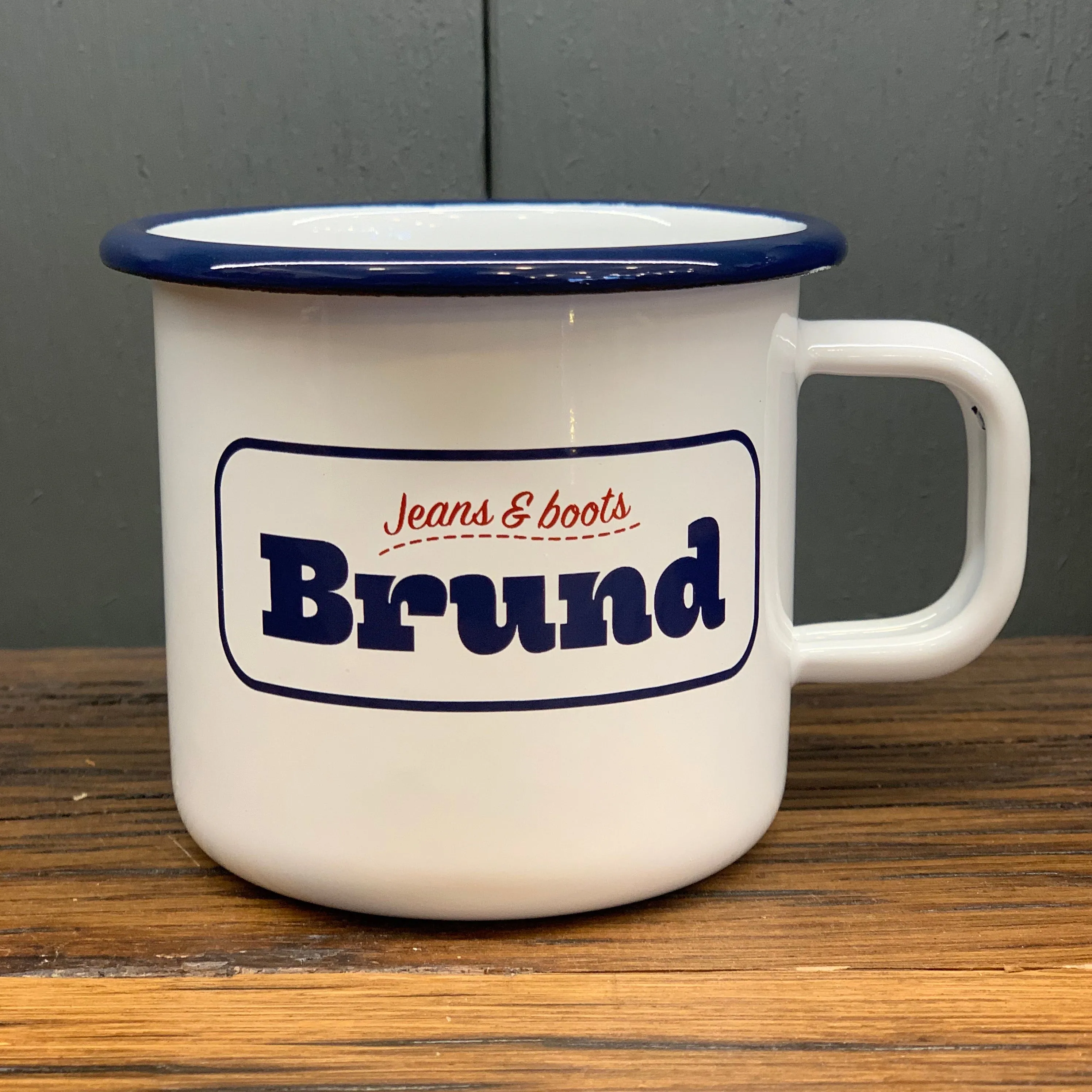 Brund - Enamel logo Cup (1 piece)