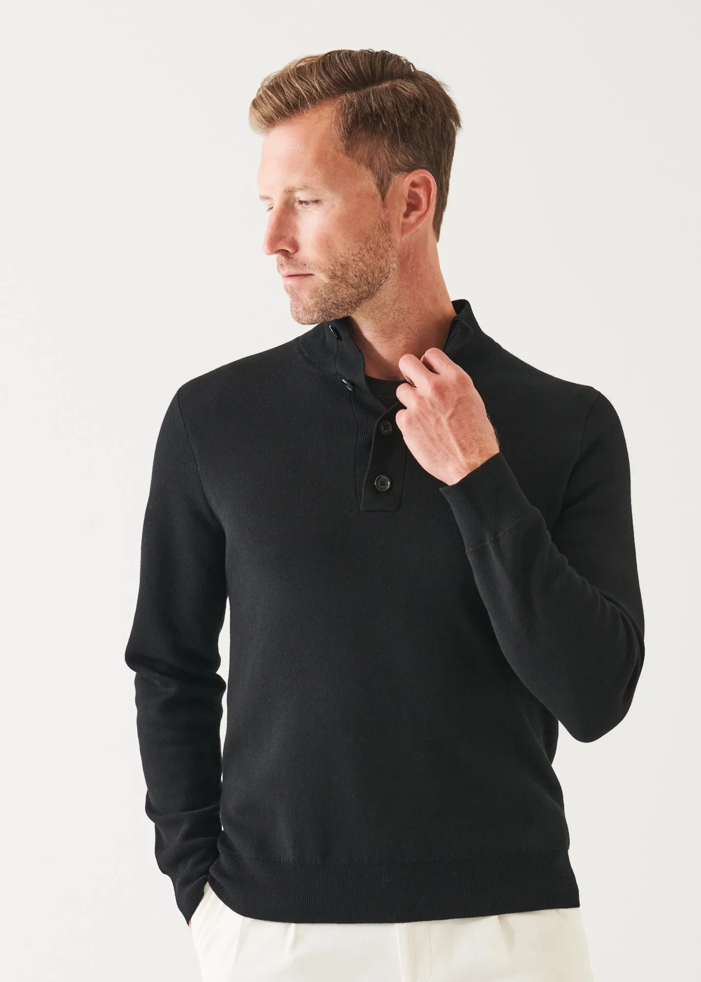 DOUBLE-FACE BUTTON MOCK NECK