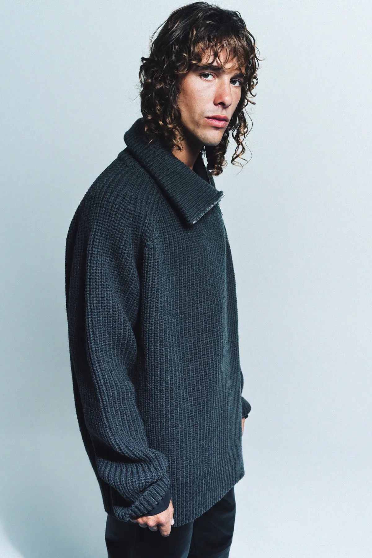 DRIES VAN NOTEN | ZIPPED TURTLENECK SWEATER