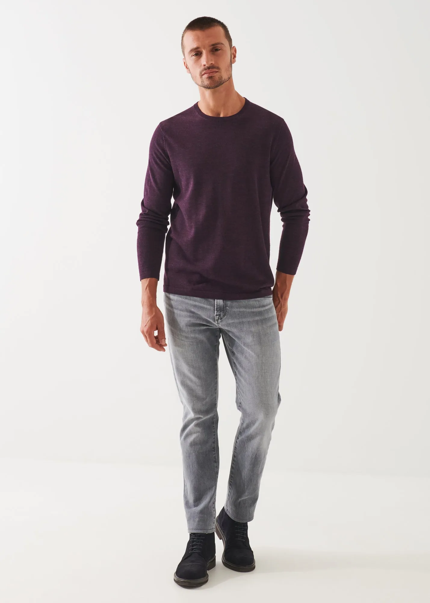 EXTRA-FINE MERINO CREWNECK