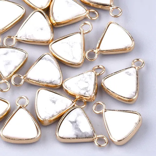 Gemstone Pendants, Natural, White Howlite, Triangle, Golden, Brass, 16-16.5mm