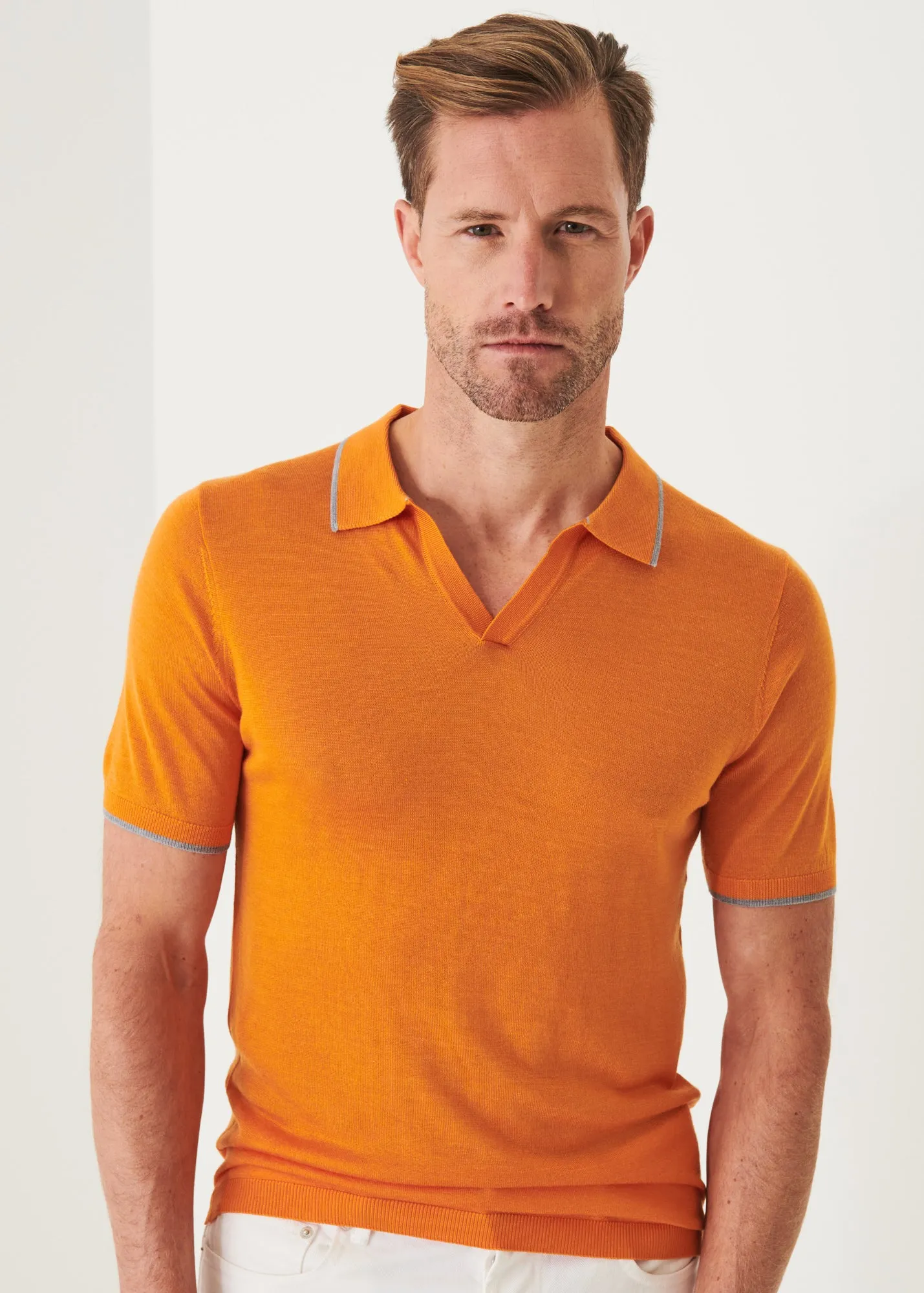 LIGHTWEIGHT MERINO BLEND OPEN POLO