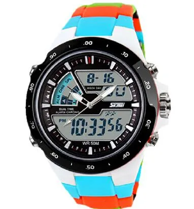 Men's Masculino Waterproof Silicone Quartz Sports Watch in Military Fashion