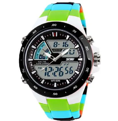 Men's Masculino Waterproof Silicone Quartz Sports Watch in Military Fashion