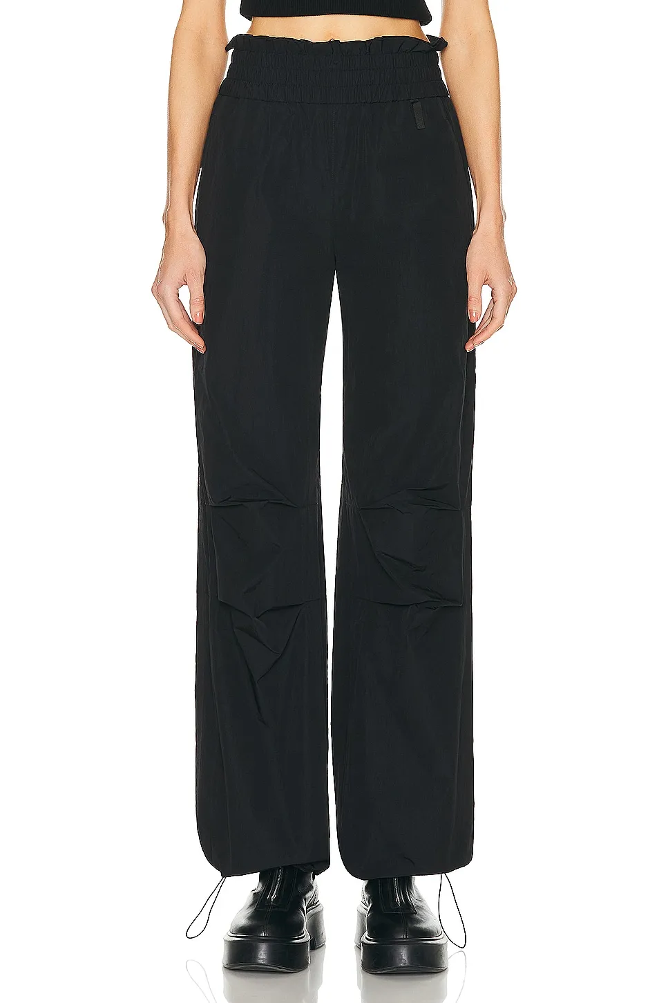 Moncler Trousers -        