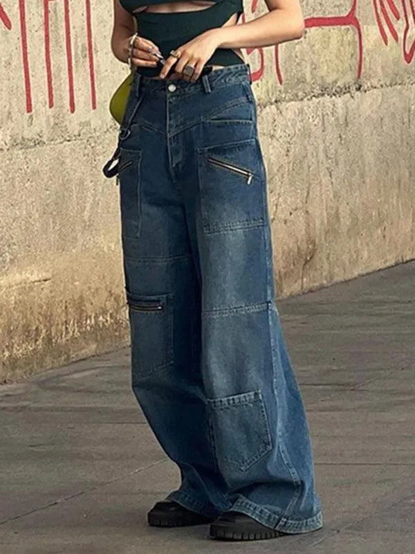 Multi-pocketed Wide-Leg Jeans