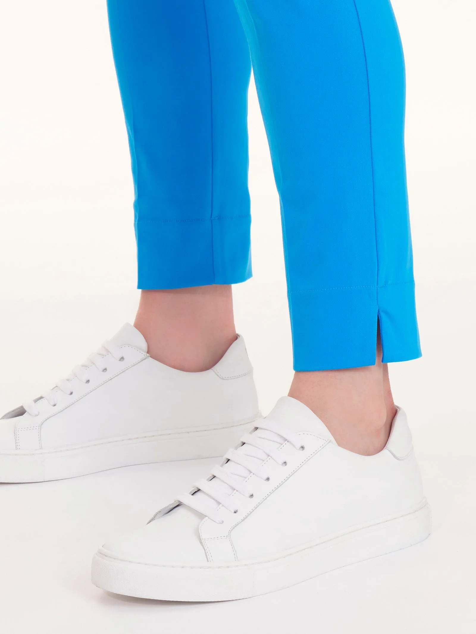 Pantalone a sigaretta in Satin Power - Ibiza Blue