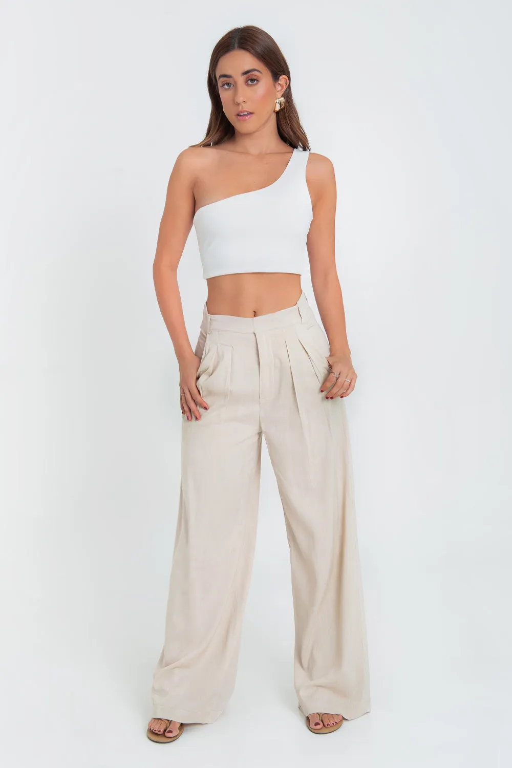 Pantalón fit wide leg con pinzas de cintura alta