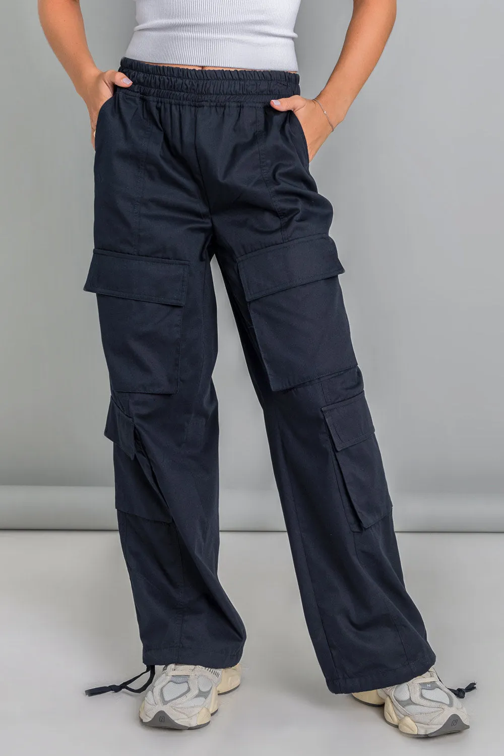 Pantalón jogger cargo fit recto con jaretas