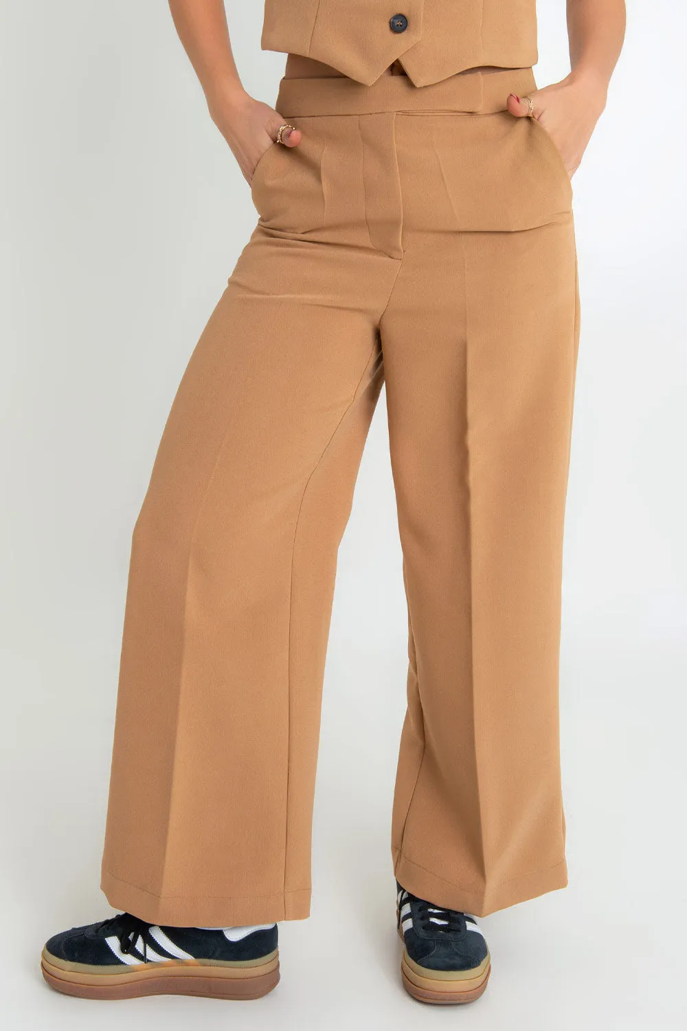 Pantalón wide leg de tiro alto con raya