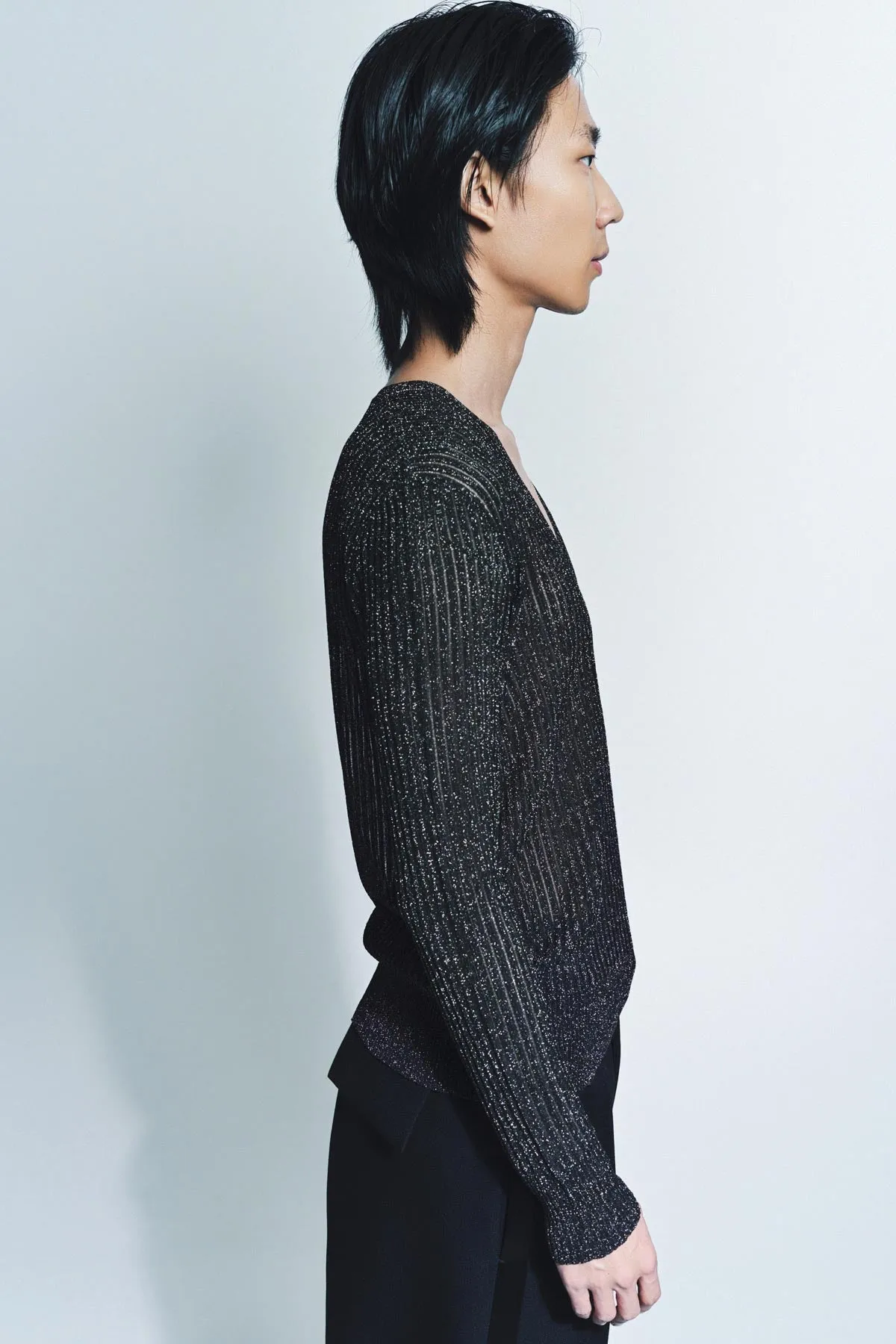 SAPIO | NO. 21 V-NECK SWEATER