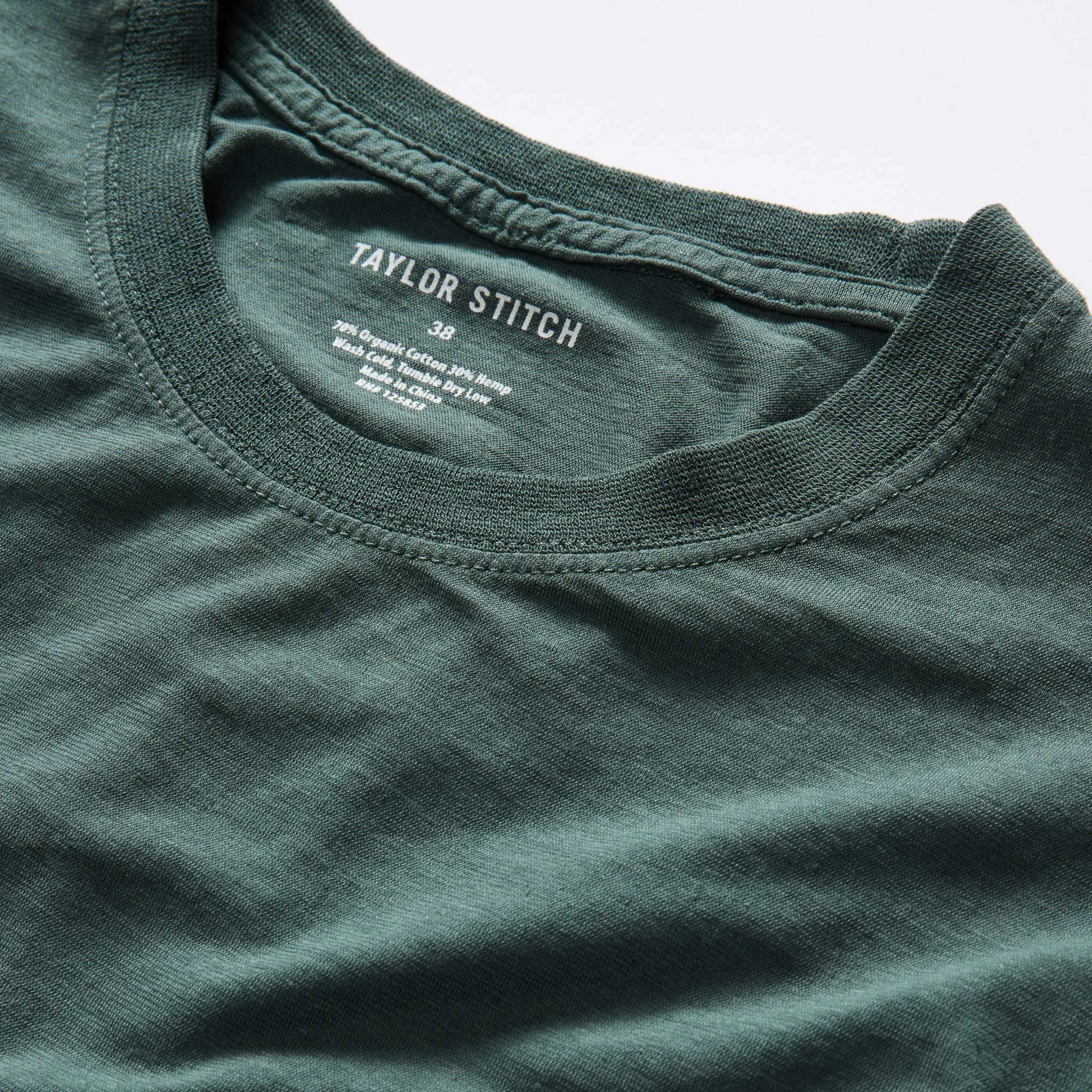 The Cotton Hemp Long Sleeve Tee in Dark Forest